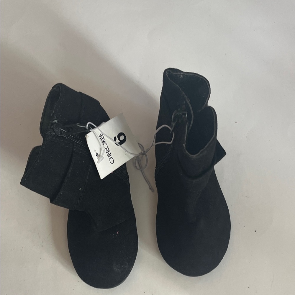 Cherokee Kids Black Boots with Side Zipper